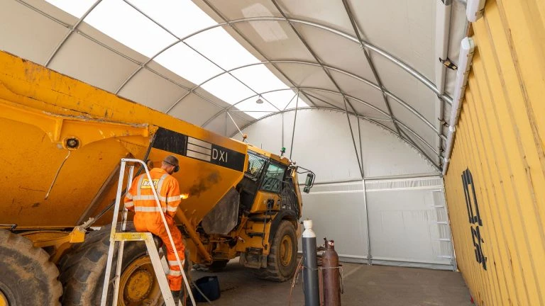 How Outdoor Fabric For Canopy Structures Extends Lifespan