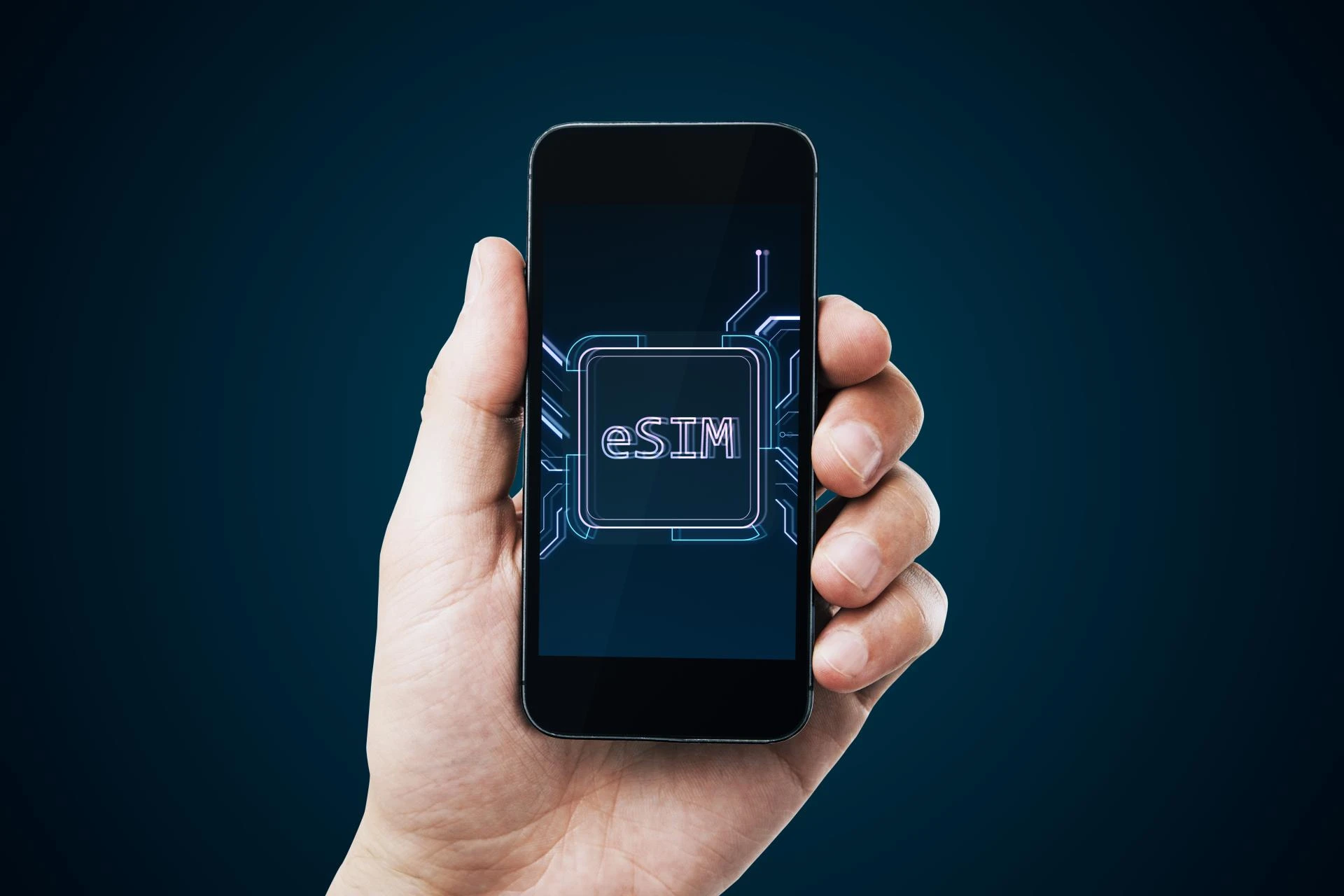 Global eSIM Plans vs. Local SIM Cards: What’s Better for You?