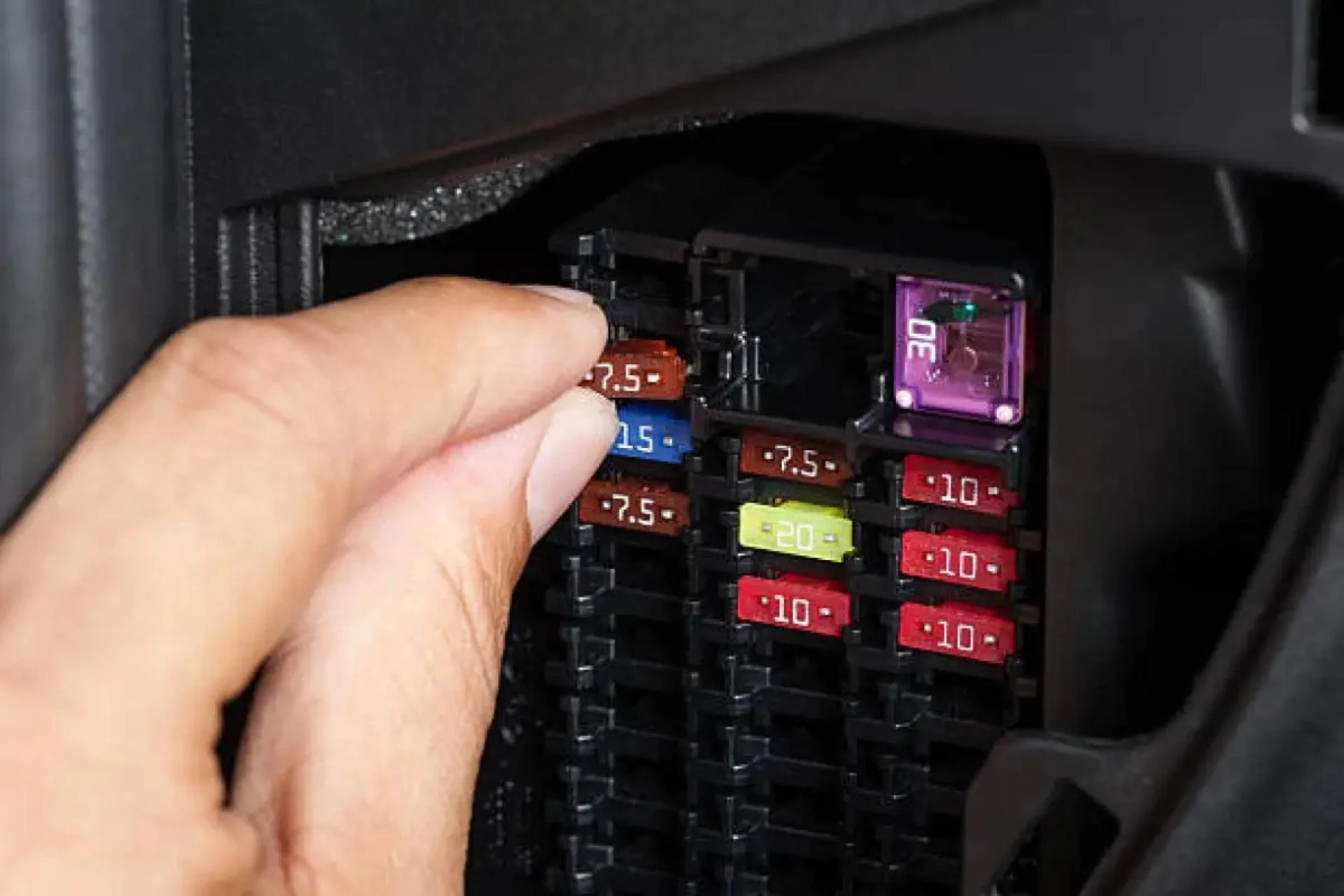 Tesla Model 3 Fuse Box Location: Complete Guide for Modern Drivers