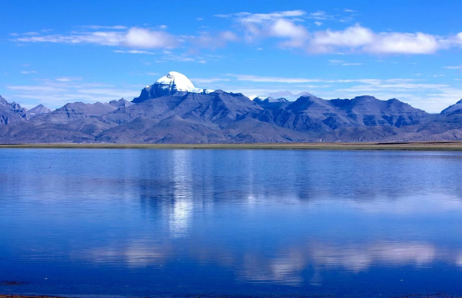 Kailash Manasarovar Lake 