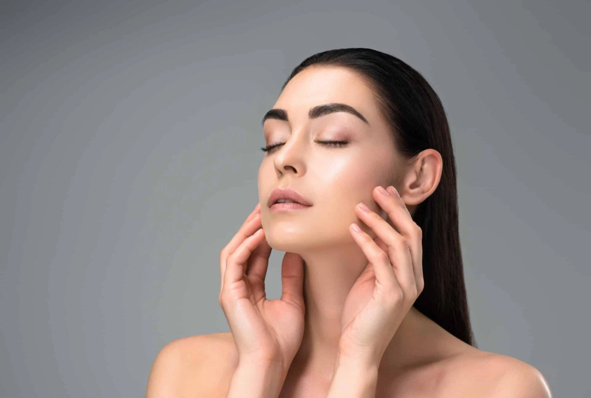Deep Plane Facelift Dubai: The Gold Standard for Long-Lasting Facial Rejuvenation