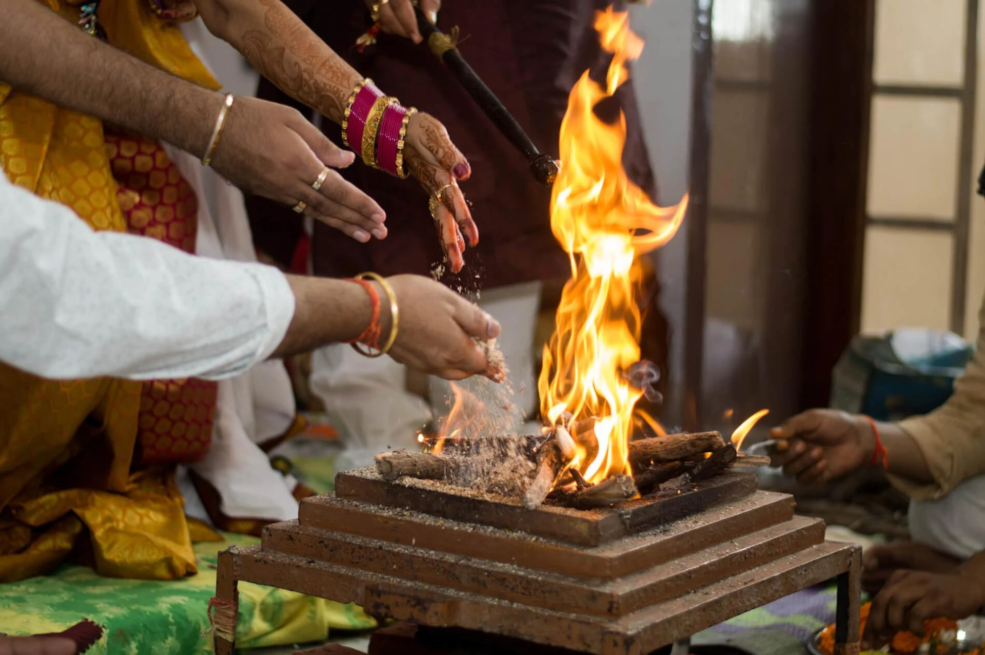 How Prana Shuddhi Happens Through Yajnas – Health Benefits of Vedic Rituals According to Atharva Veda