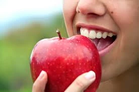 7 Everyday Foods That Can Help Keep Your Teeth and Gums Healthy