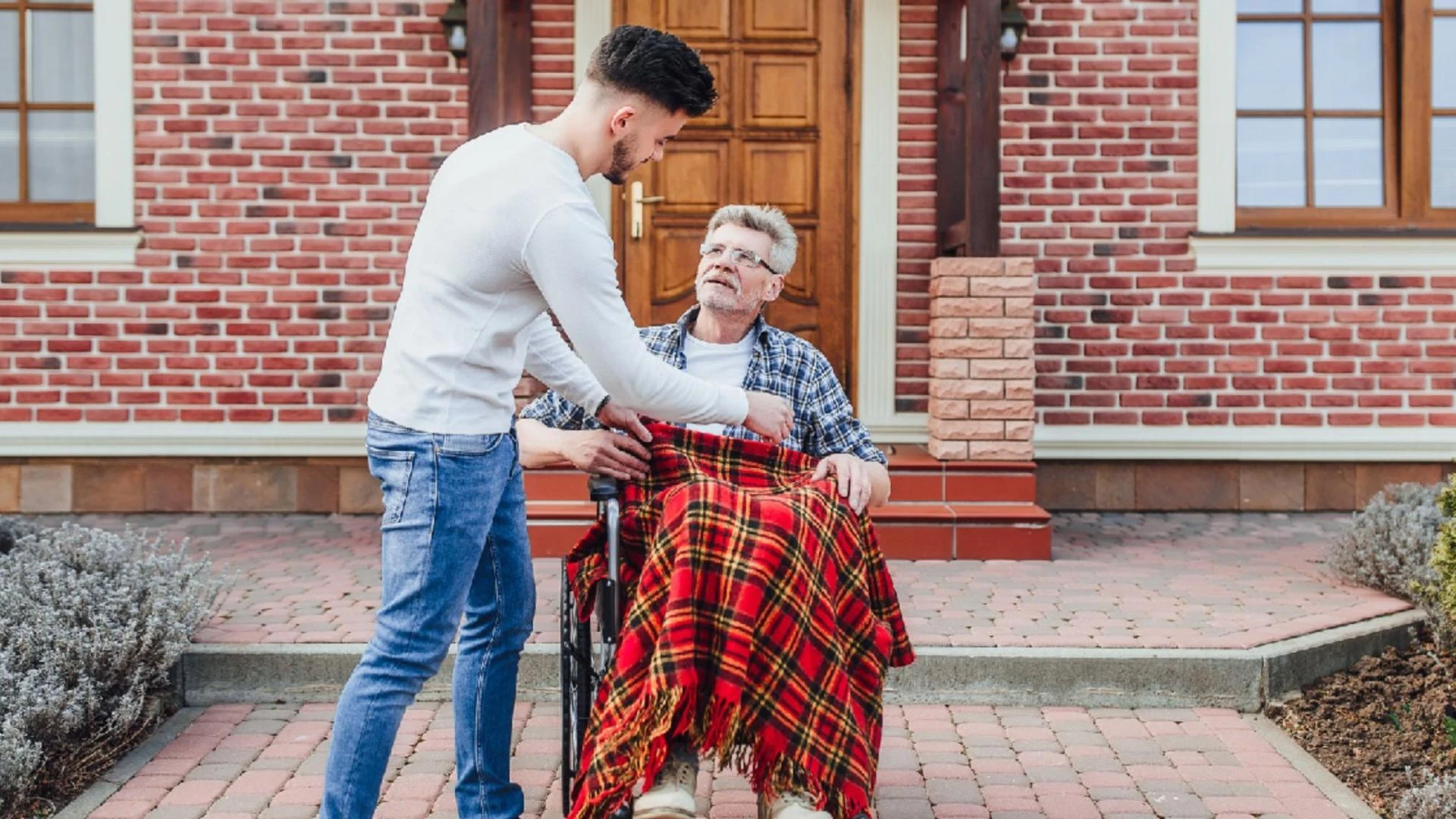 Tips for Finding Reliable Homecare Services in Mississauga