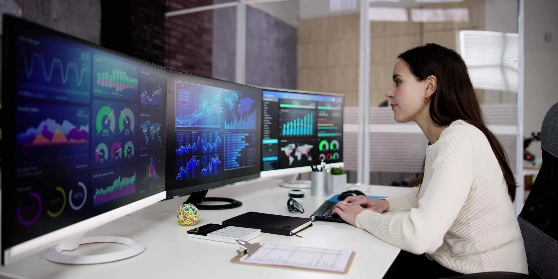 Automotive Software Development Services: A Complete Guide to End-to-End Solutions & Costs