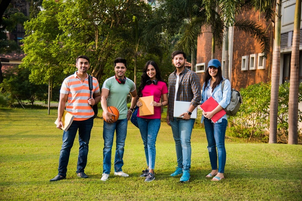 Best BCA Colleges in Delhi NCR – Your Guide to Choosing the Right One