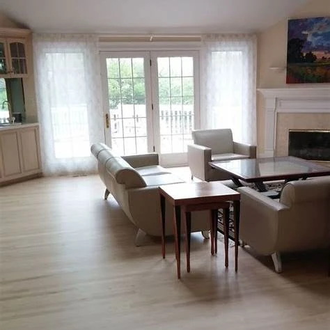 Discover Chicago's Top Hardwood Flooring Screen and Coat Services