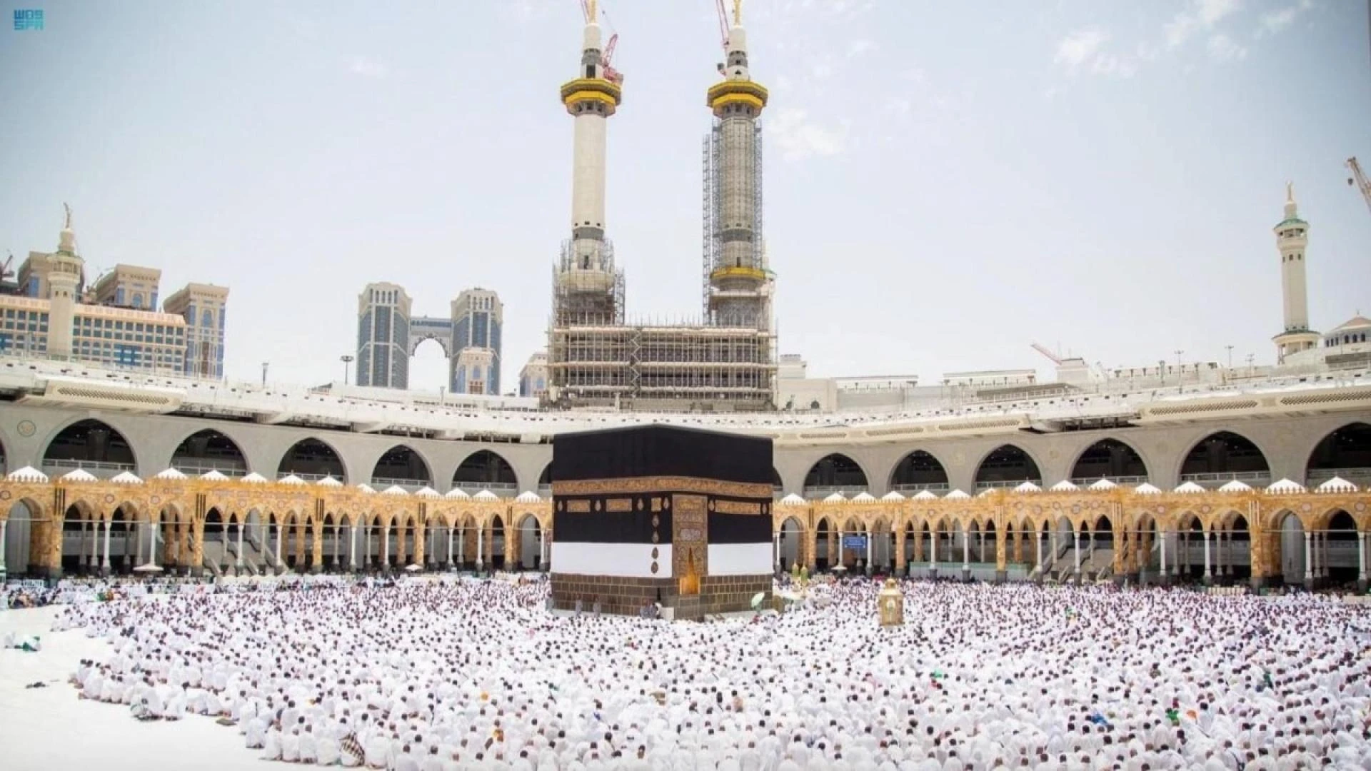 Discover the Best Umrah Packages With Salah Travels