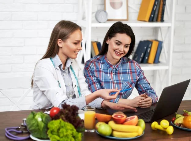 Top 7 Reasons to Learn Nutrition Online From the Comfort of Home