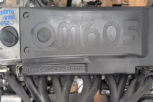 Engine Covers OM606 & OM605: A Blend of Protection and Performance