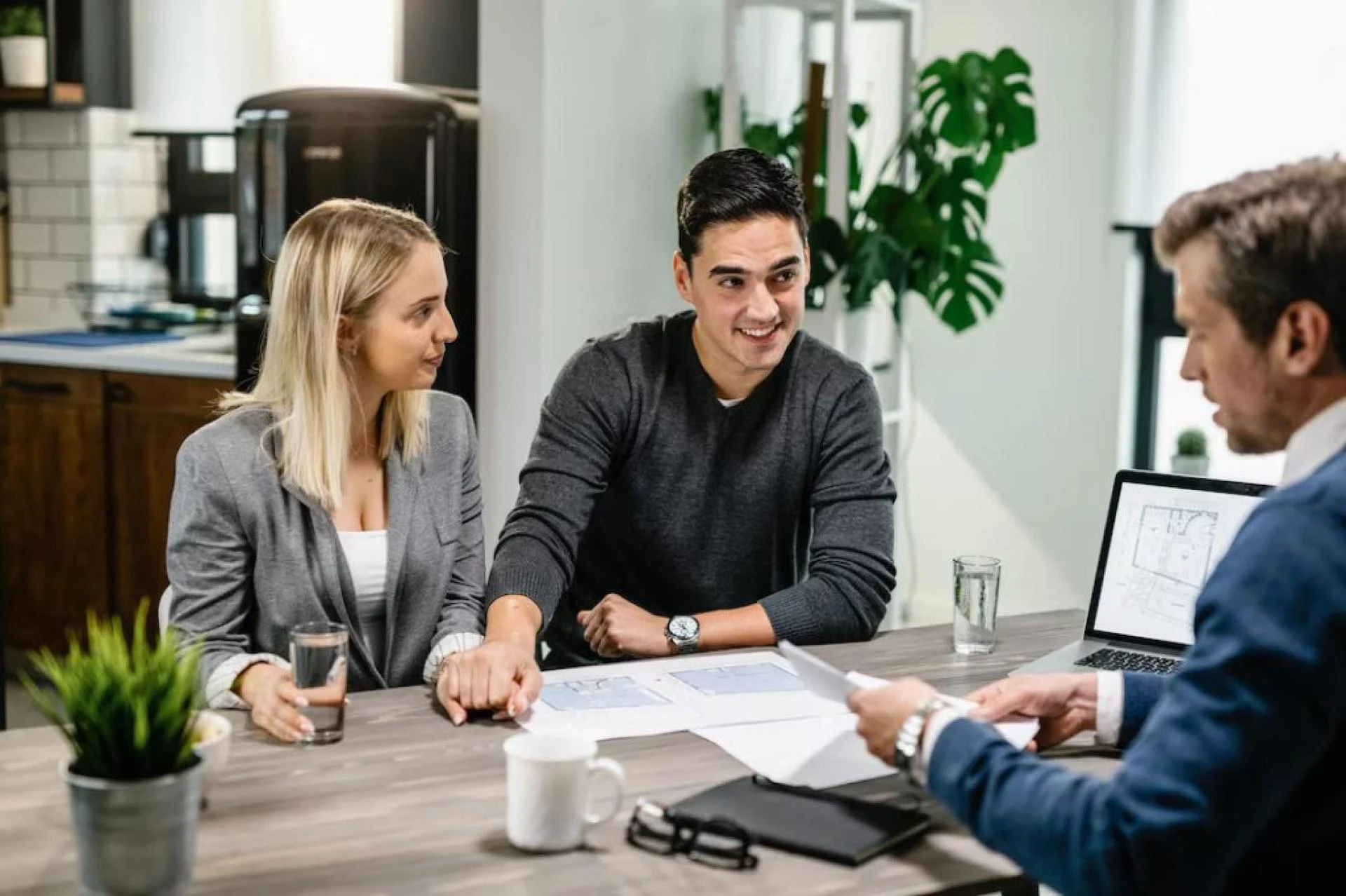 A Guide for Non-Finance Professionals to Understanding Financial Statements