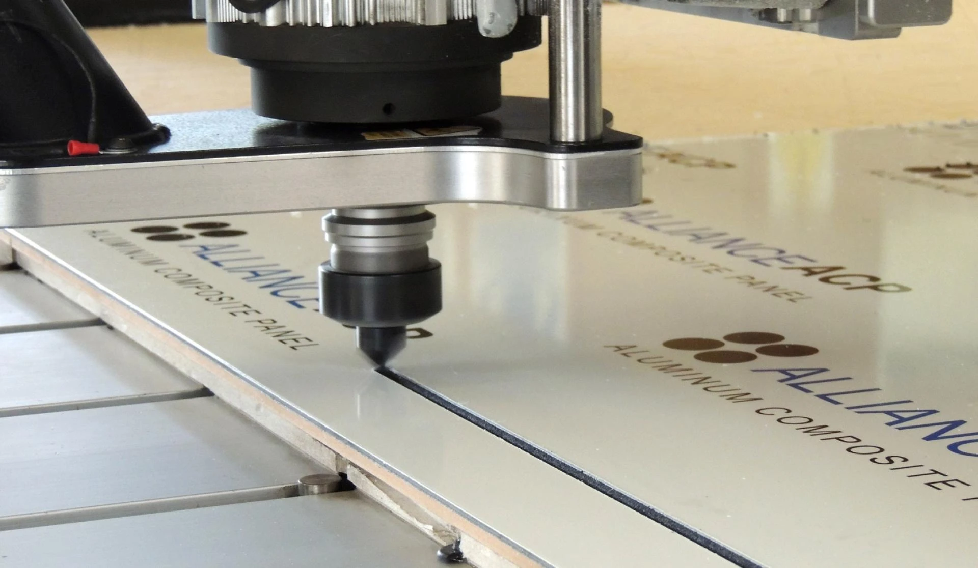 How Do Experts Use V-Grooving in Dubai Design?