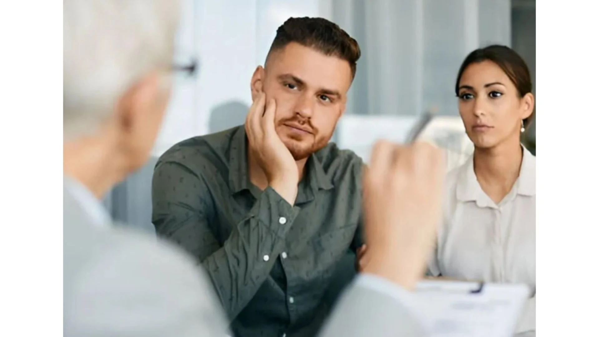 When to Seek Conflict Resolution Therapy in Virginia: Key Signs!