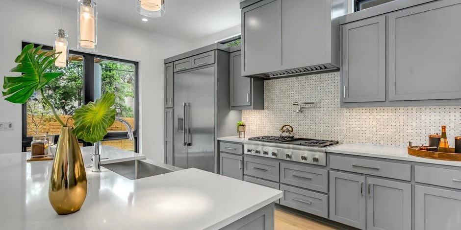 When Should You Refinish Kitchen Cabinets in Beaverton?