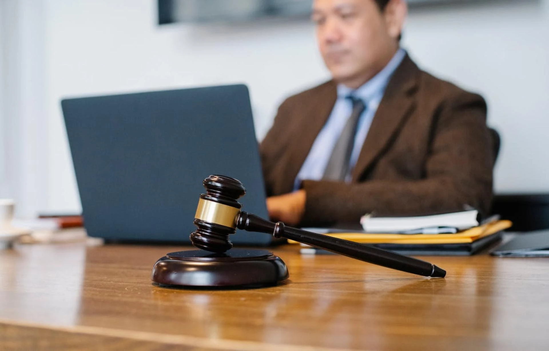 Tips and Tricks To Find an Experienced Injury Lawyer  