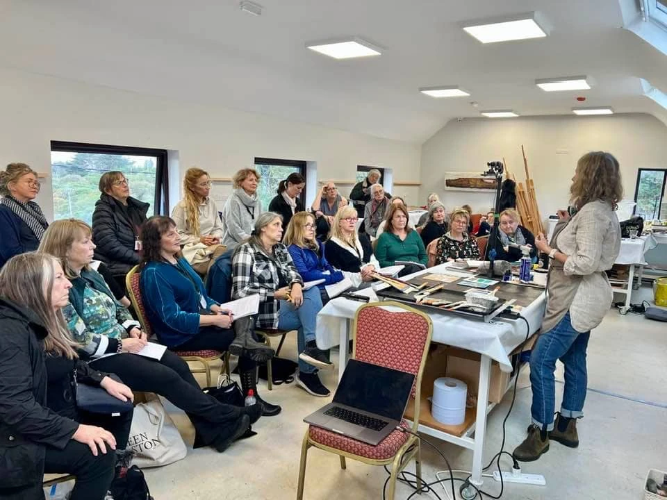 Tips to Master Abstract Composition and Colour