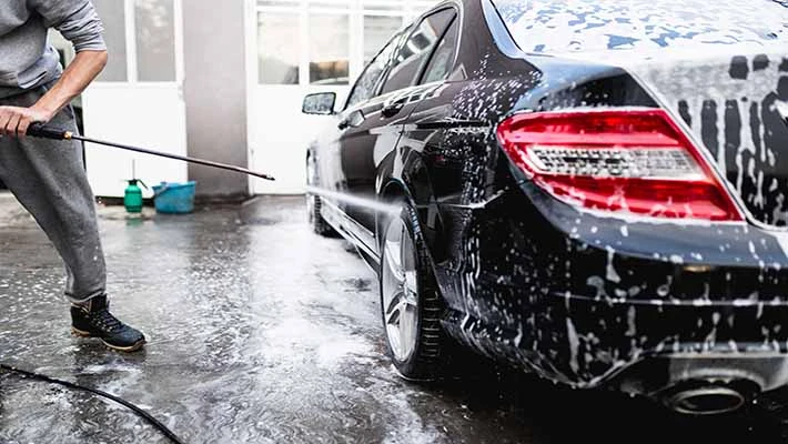 Understanding Car Shampoo Labels: What Dubai Buyers Should Look For