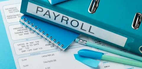 How to Simplify Payroll for Your Dubai-Based Business