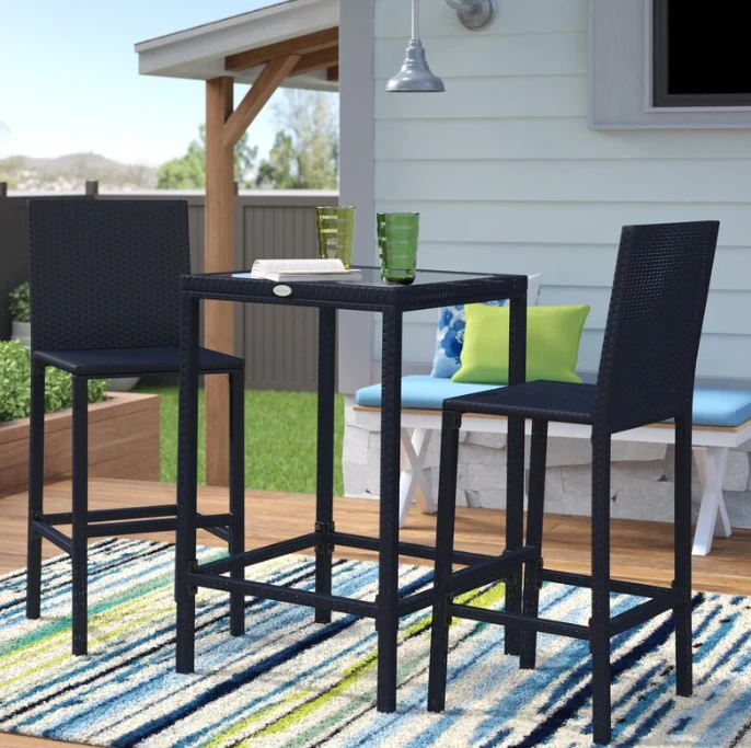 Why Poly Furniture Is Perfect for Every Outdoor Space?
