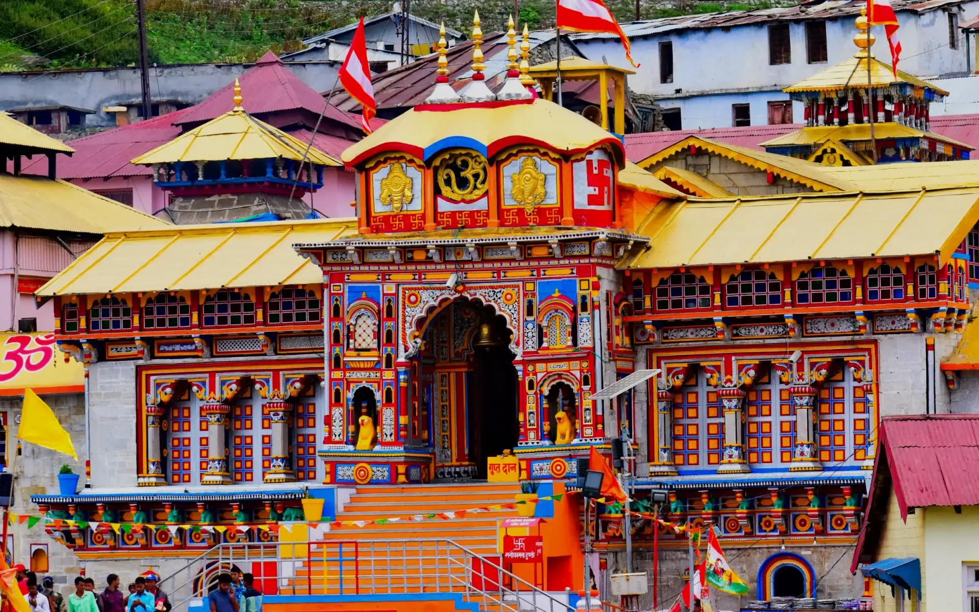 Cave-Themed Hotels & Himalayan Huts in Badrinath