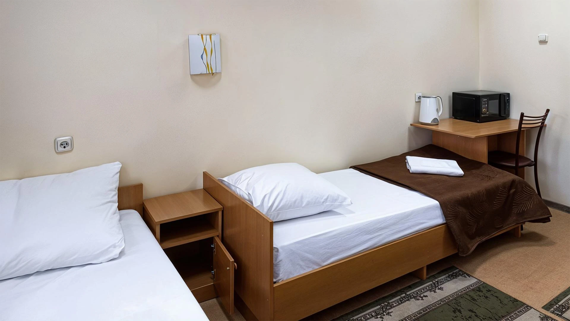 How Can Economy Wholesale Linens Help Motels in Saving Costs? 