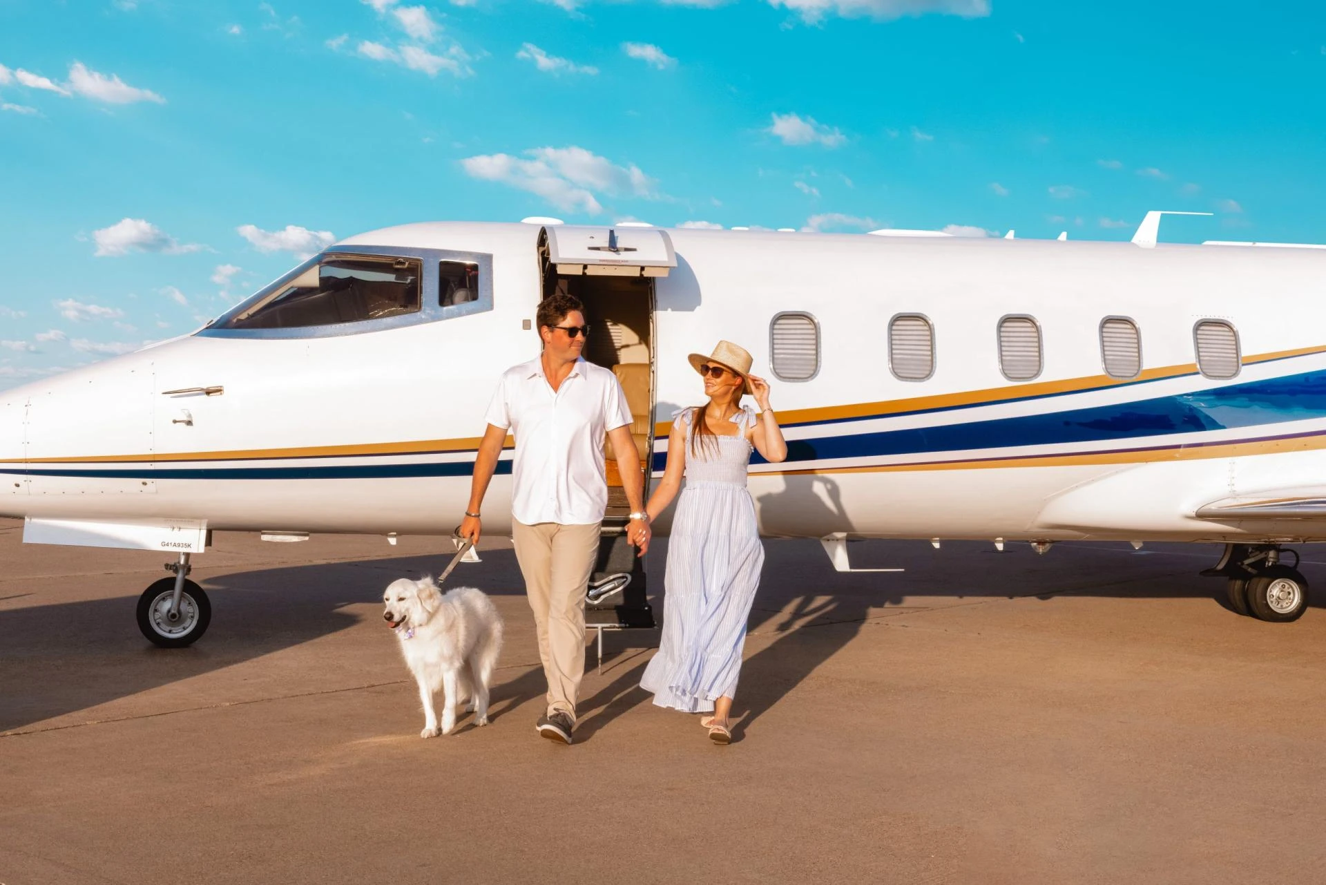 Jetvia: Elite Private Jet Charter from Houston to Las Vegas