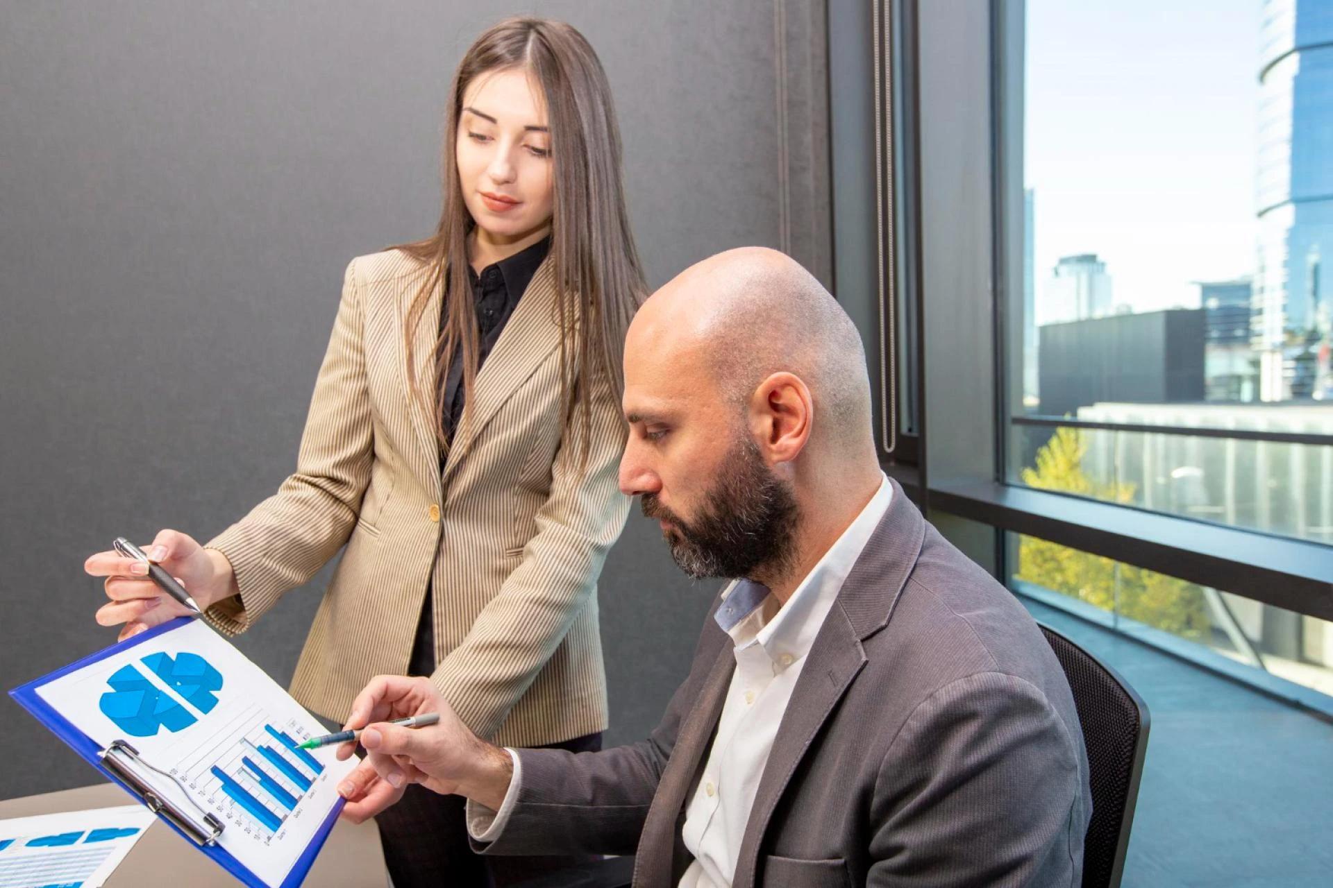 Business Setup in Abu Dhabi: A Comprehensive Guide to Starting Your Venture in the Capital