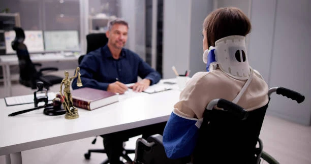 Injured? 10 Tips Before Calling a Personal Injury Lawyer Houma