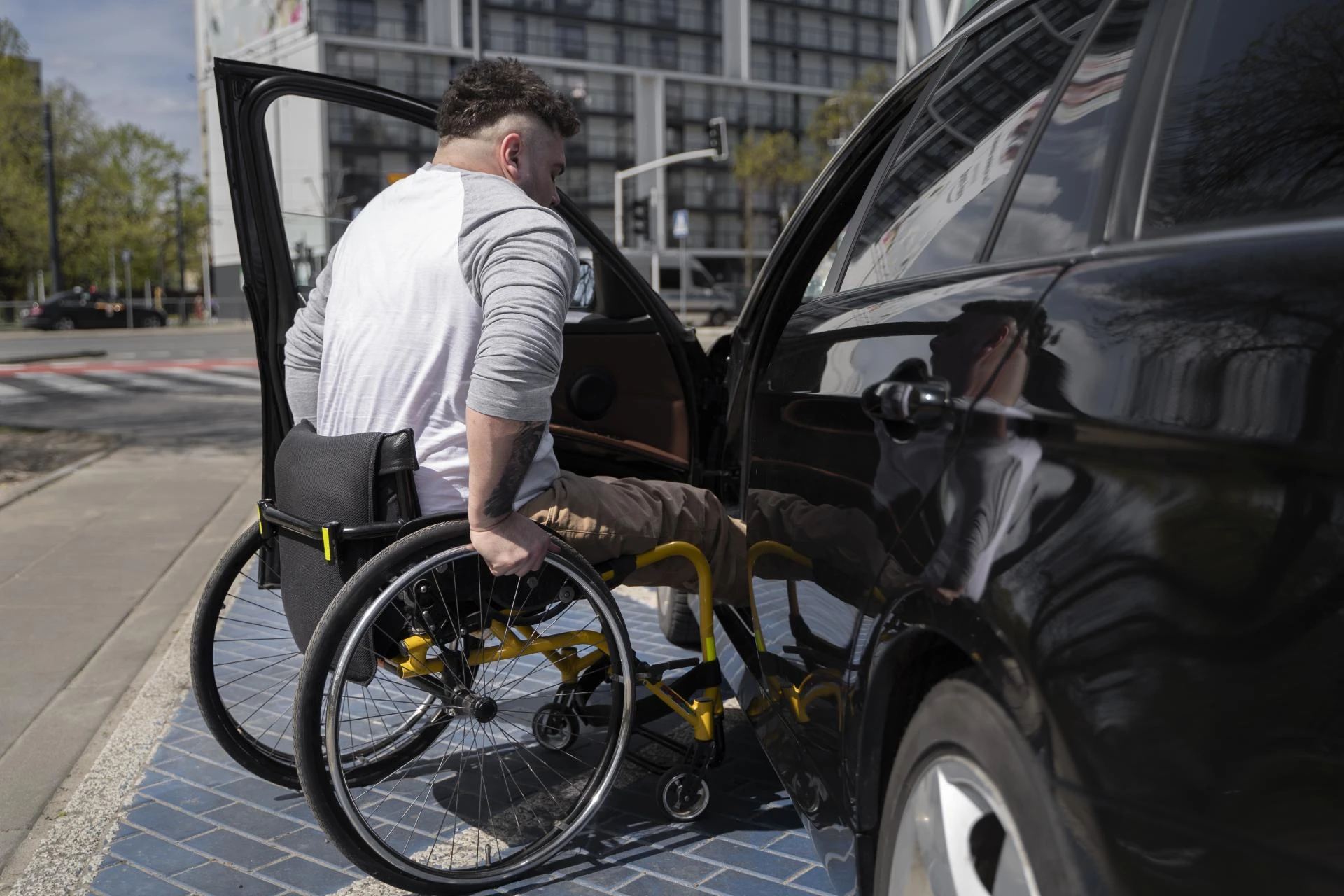 How to Handle Medical Equipment When Traveling in Accessible Vehicles