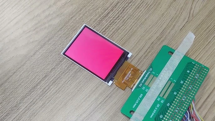 Looking for High-Quality Round TFT LCD Factories? Discover Golden Morning LCD