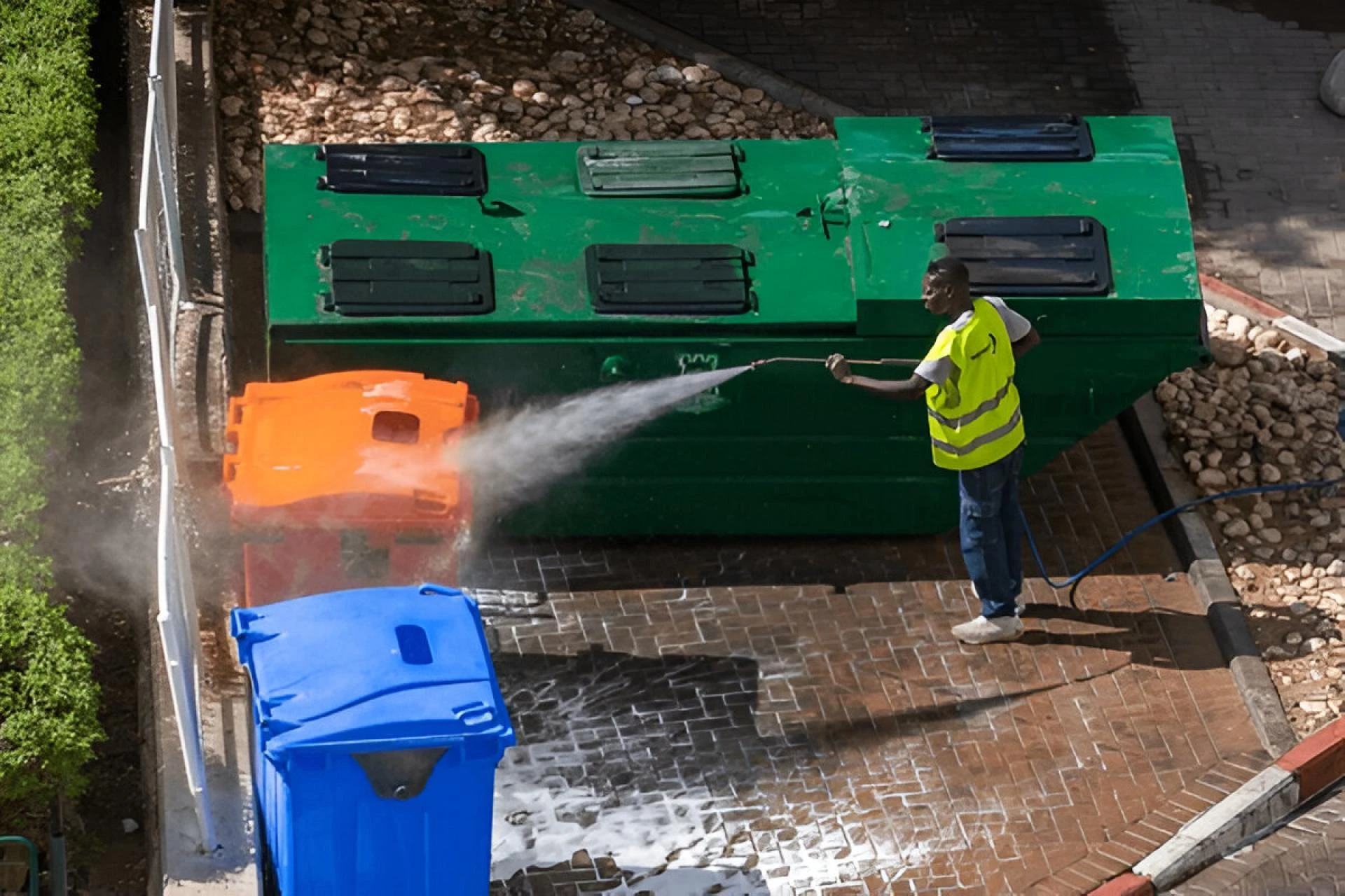 Myth vs. Fact: Debunking Common Misconceptions About Bin Cleaning