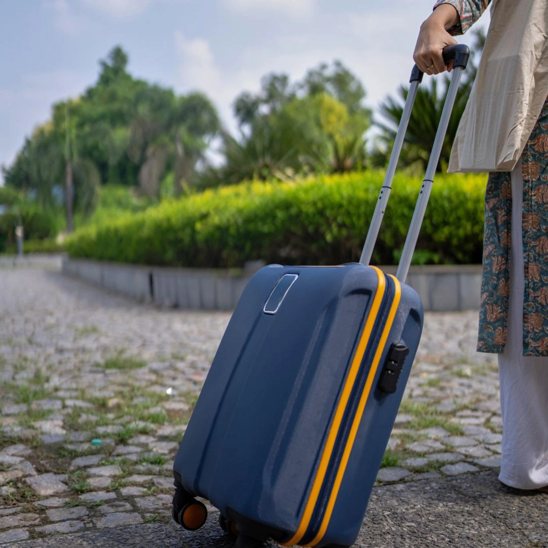 How to Measure Trolley Bag Size for Easy and Hassle-Free Travel