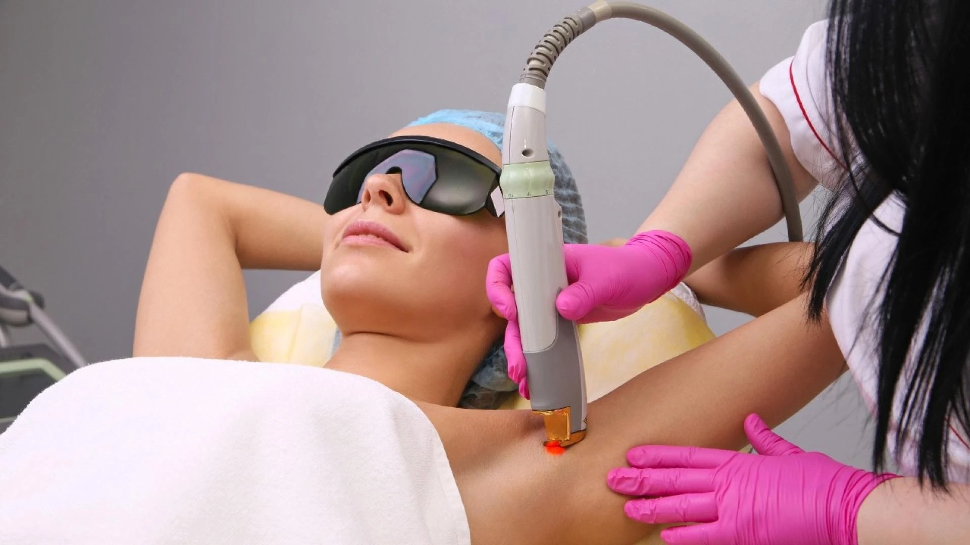 Laser Hair Removal for Sensitive Areas: What You Need to Know in Islamabad