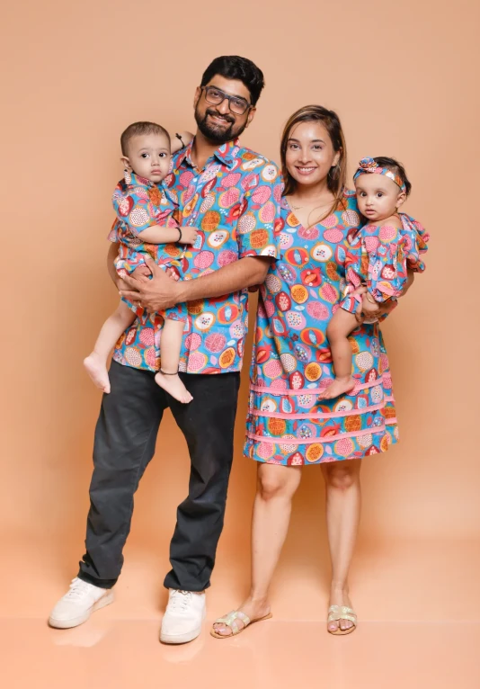 Buying Tips for Ethnic Couples Twinning Outfits for Festivals and Weddings