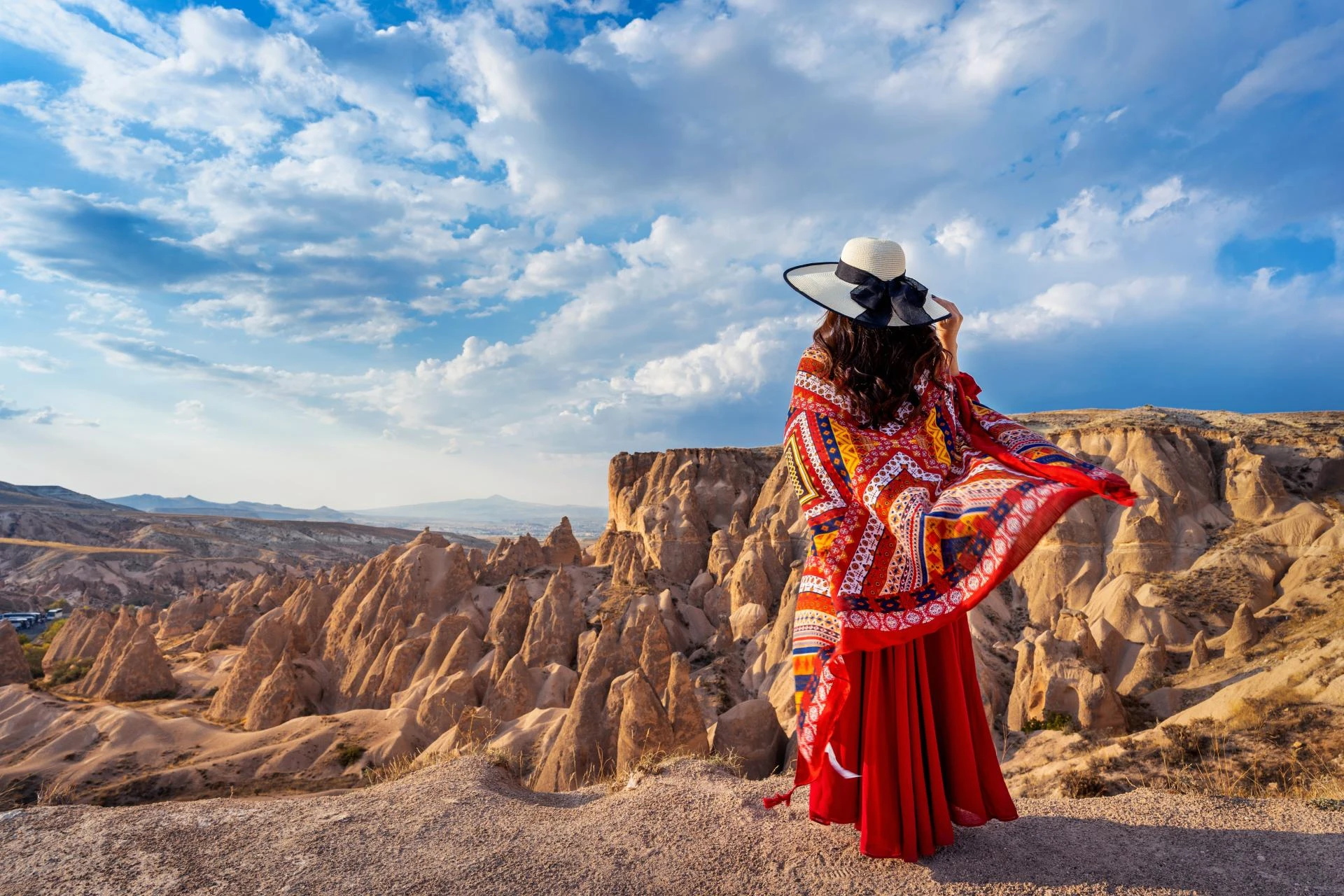 Viajes a Marrakech: Descubre la Magia de la Ciudad Roja y su Cultura Única