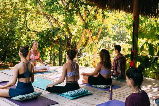 How Wellness Retreats Can Help You Log Off and Reconnect to Analogue Living