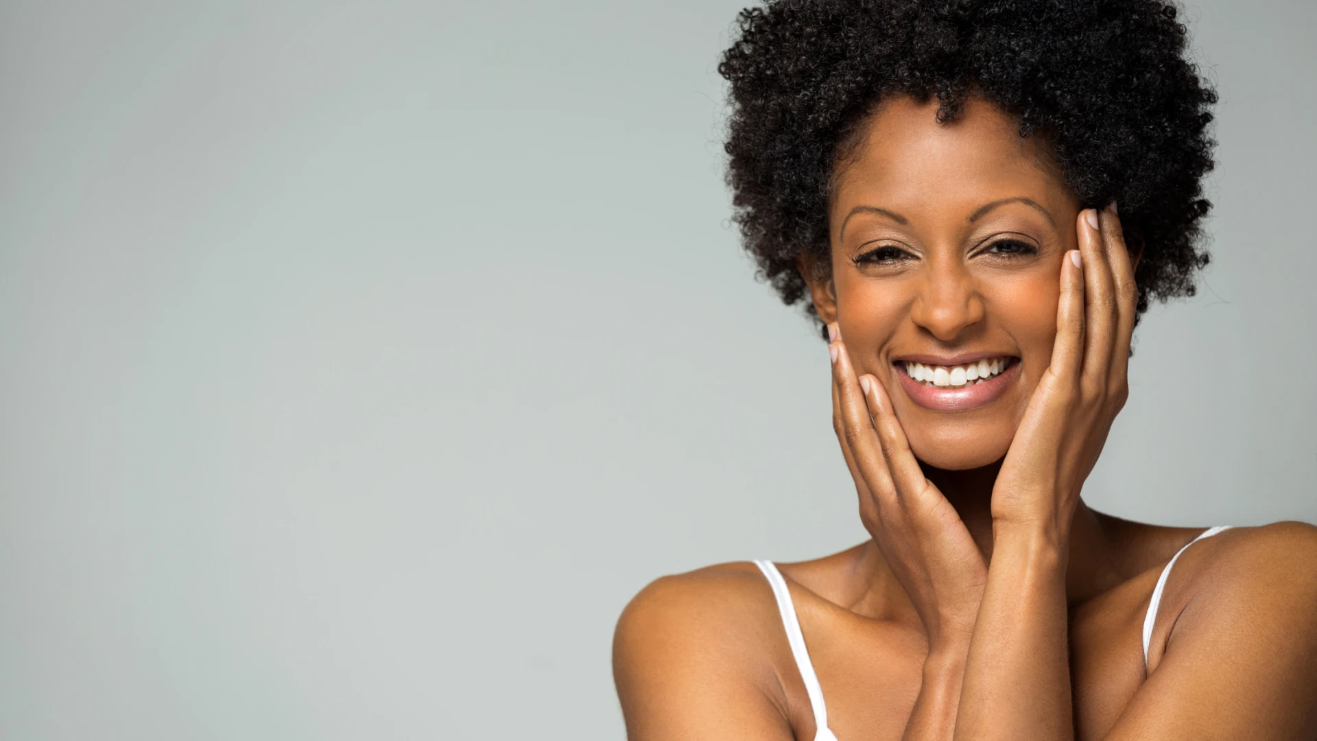 Smile Design Aesthetics: Crafting Harmonious Smiles with Facial Balance