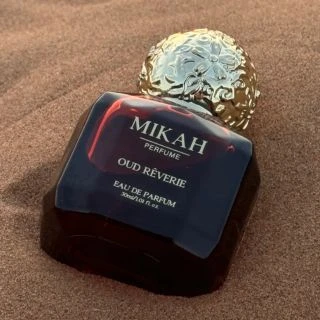De Tijdloze Kracht van Unisex Parfum: Een Geur voor Iedereen