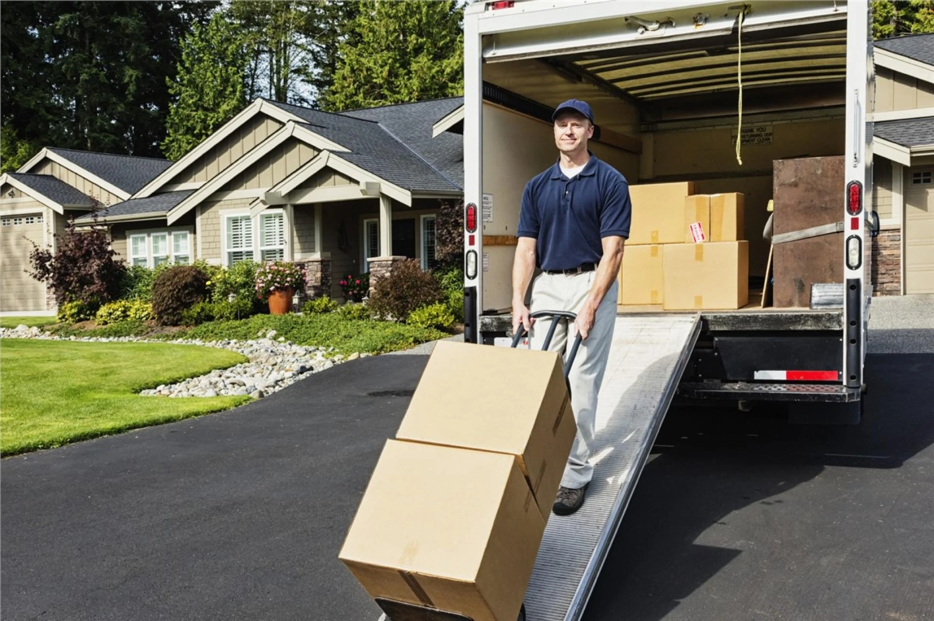 Avoid These 7 Common Mistakes — Advice from a Moving Company in Arlington