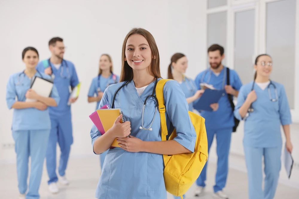 Is CNA a Good Career in Florida’s Healthcare Job Market?