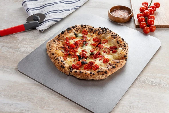 Pizza Steel vs Pizza Stone: Which Makes the Better Crust?