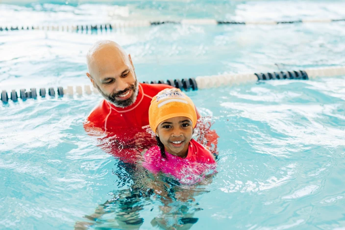 Tailored Swim Training or Community Fun – Finding the Right Lesson for You | British swim school