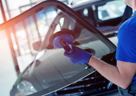 What You Should Know Before Replacing Your Car’s Windshield
