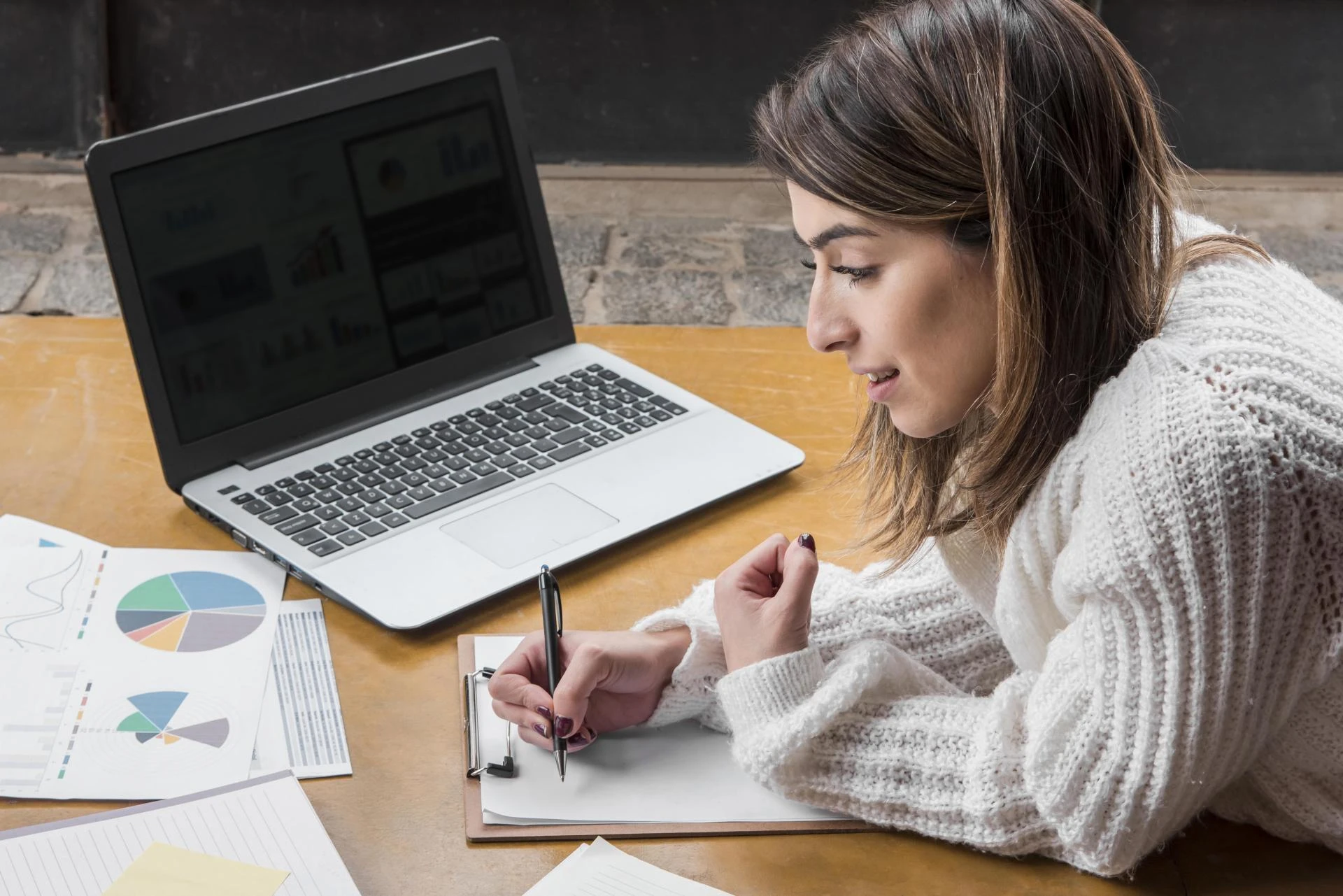 Get Science Assignment Help Online: Fast, Reliable, and Affordable