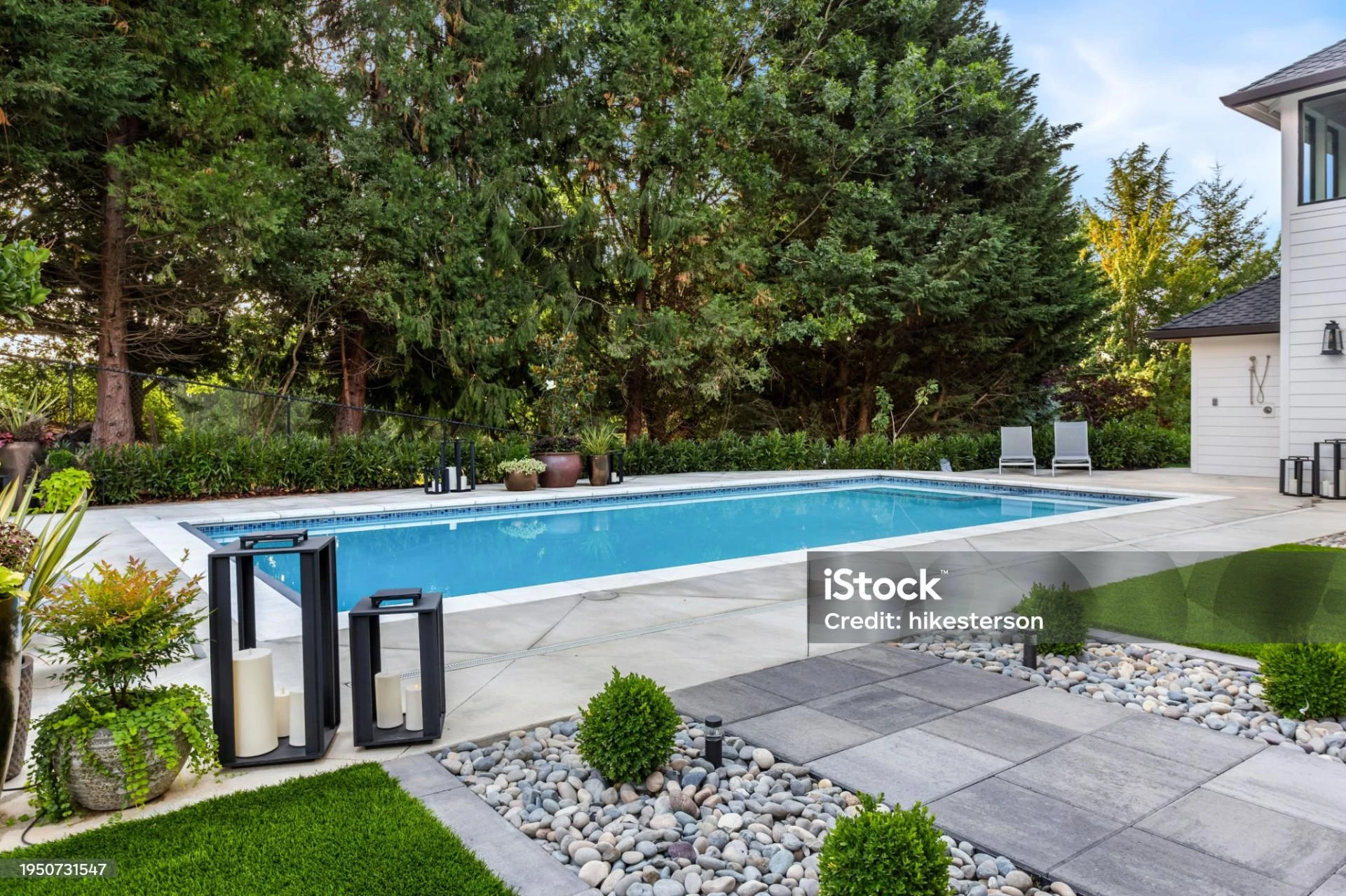 Small Pool Landscaping Ideas That Maximise Space