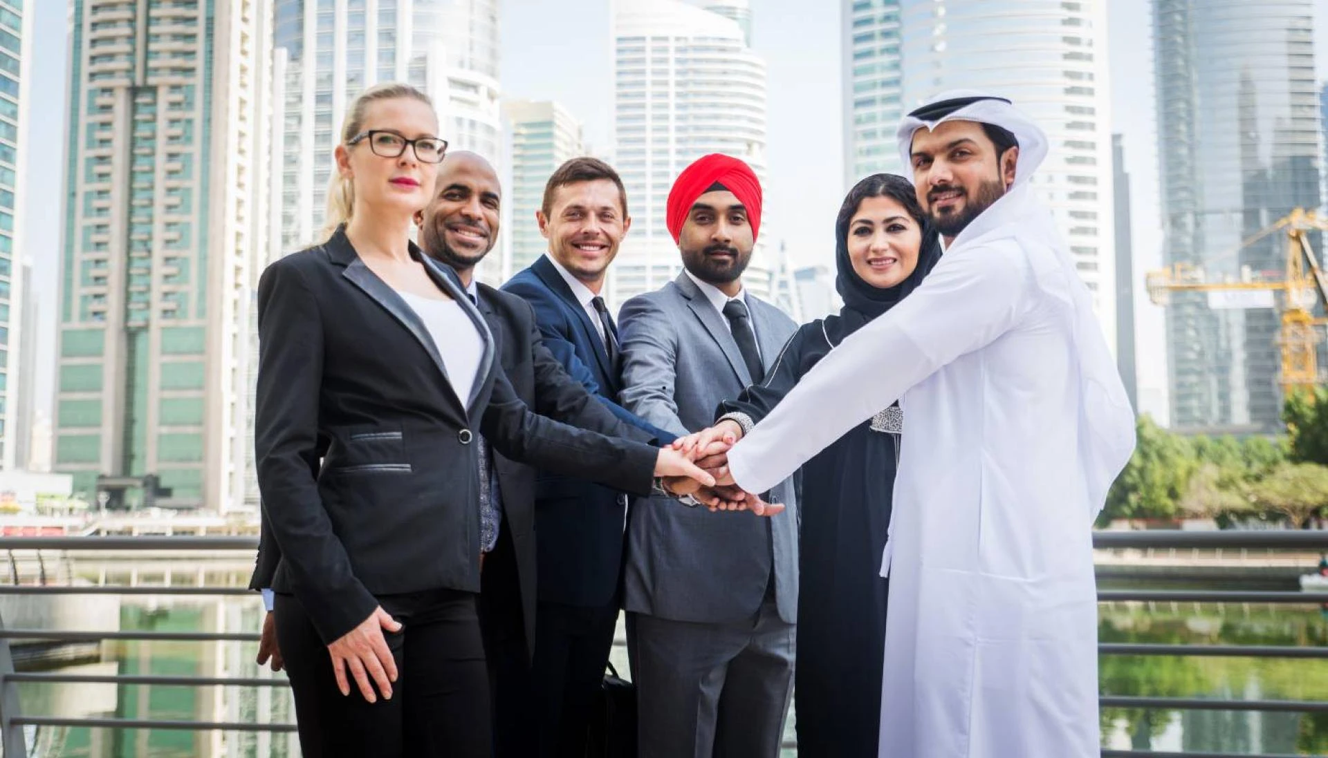 Best Dubai Communities for High ROI Property Investment