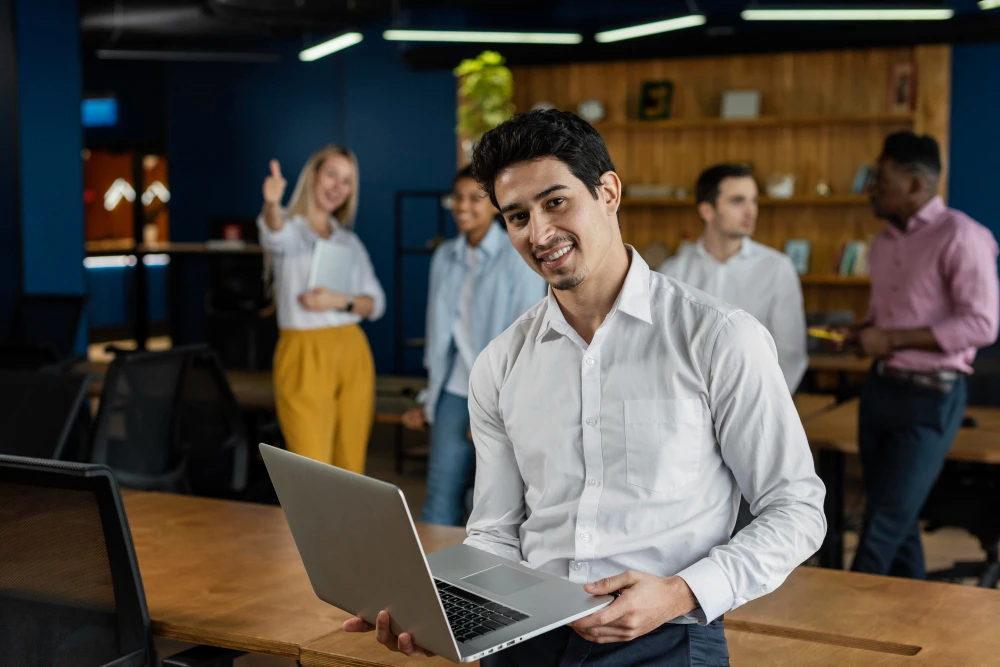 How an Employer Branding Agency Builds Stronger Workplace Cultures