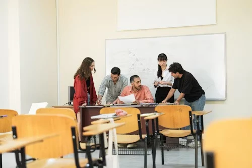 TOEFL vs IELTS A Clear-Cut Comparison for Aspiring Study-Abroad Students