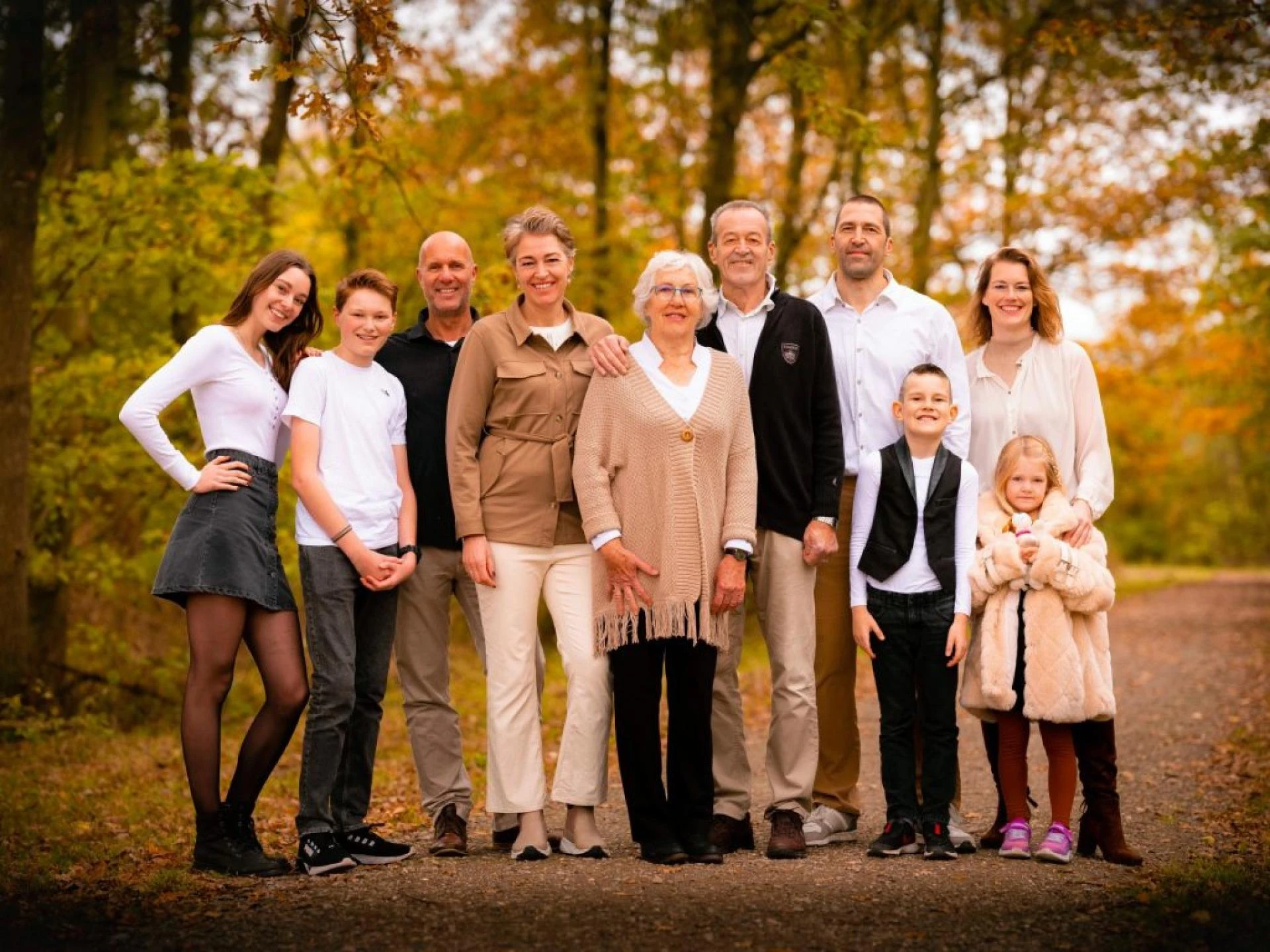 Family Portraits: How to Keep Kids Comfortable During a Shoot