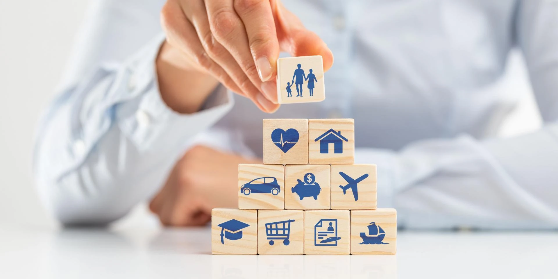 Health Insurance for Long Stay Visa Holders: What You Need to Know Before Applying